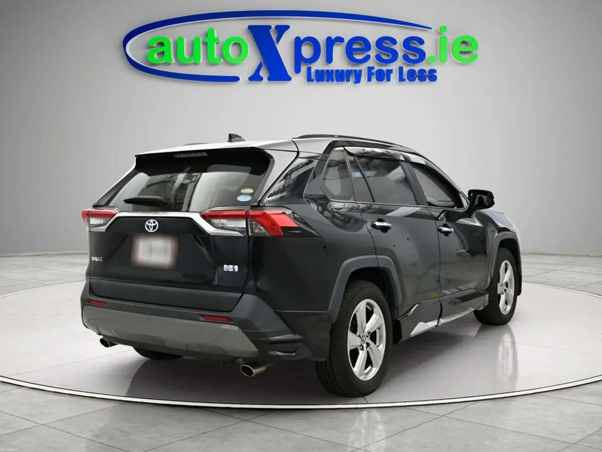 Toyota RAV4 4WD HYBRID G, Panoramic sunroof - Image 3