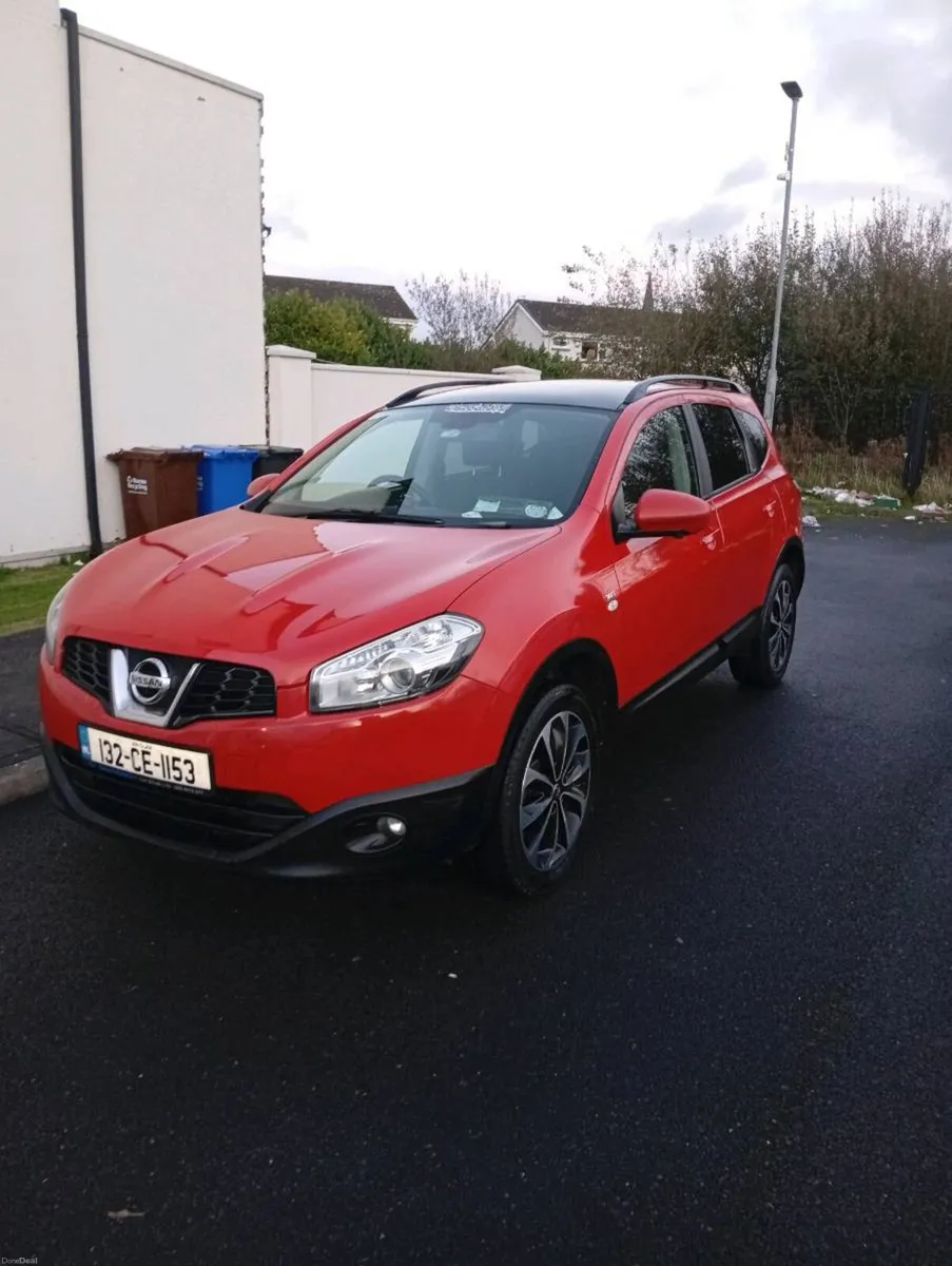 2013 Nissan Qashqai+2 - Image 1