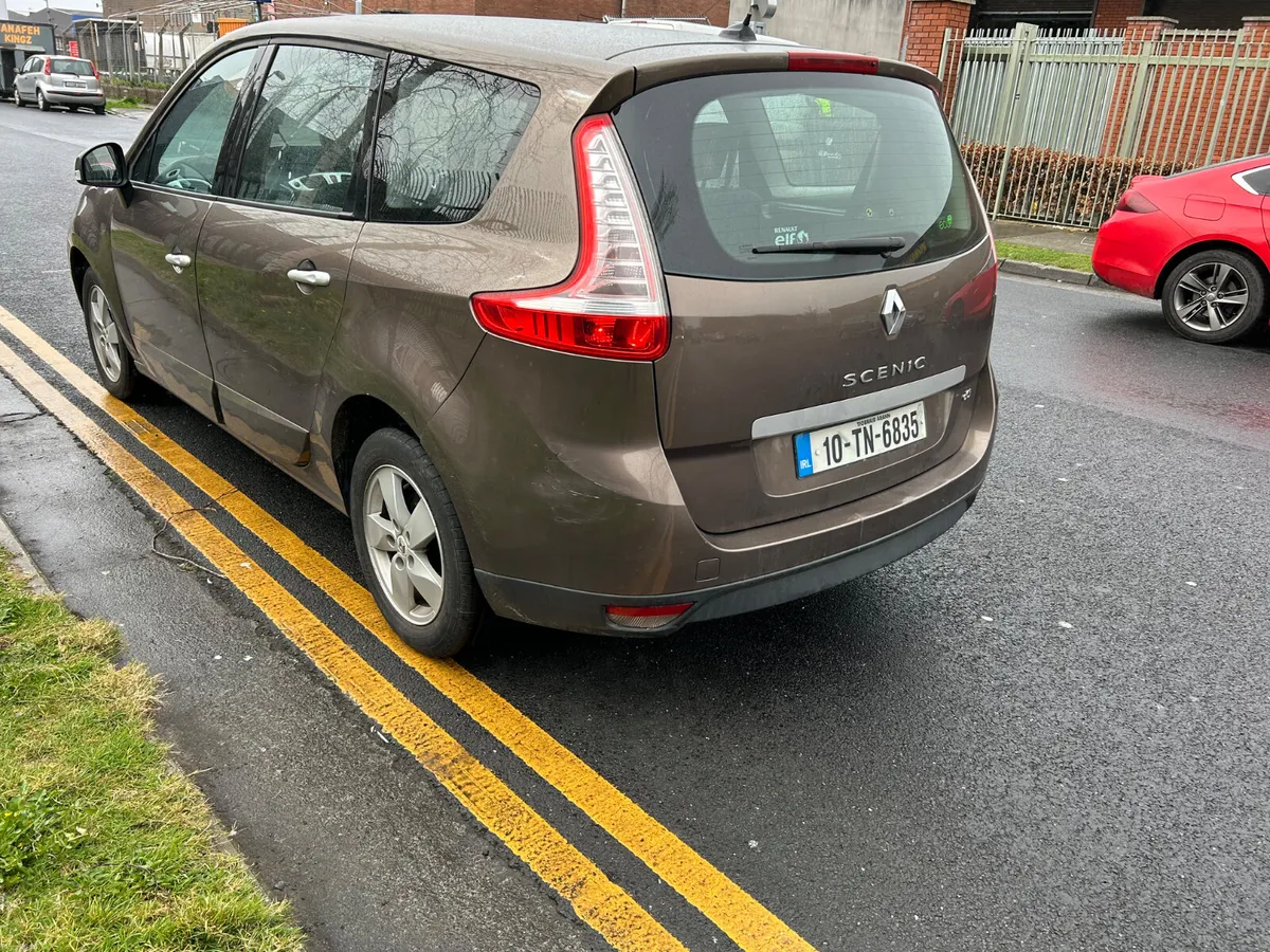 Renault Grand Scenic 2010 - Image 3