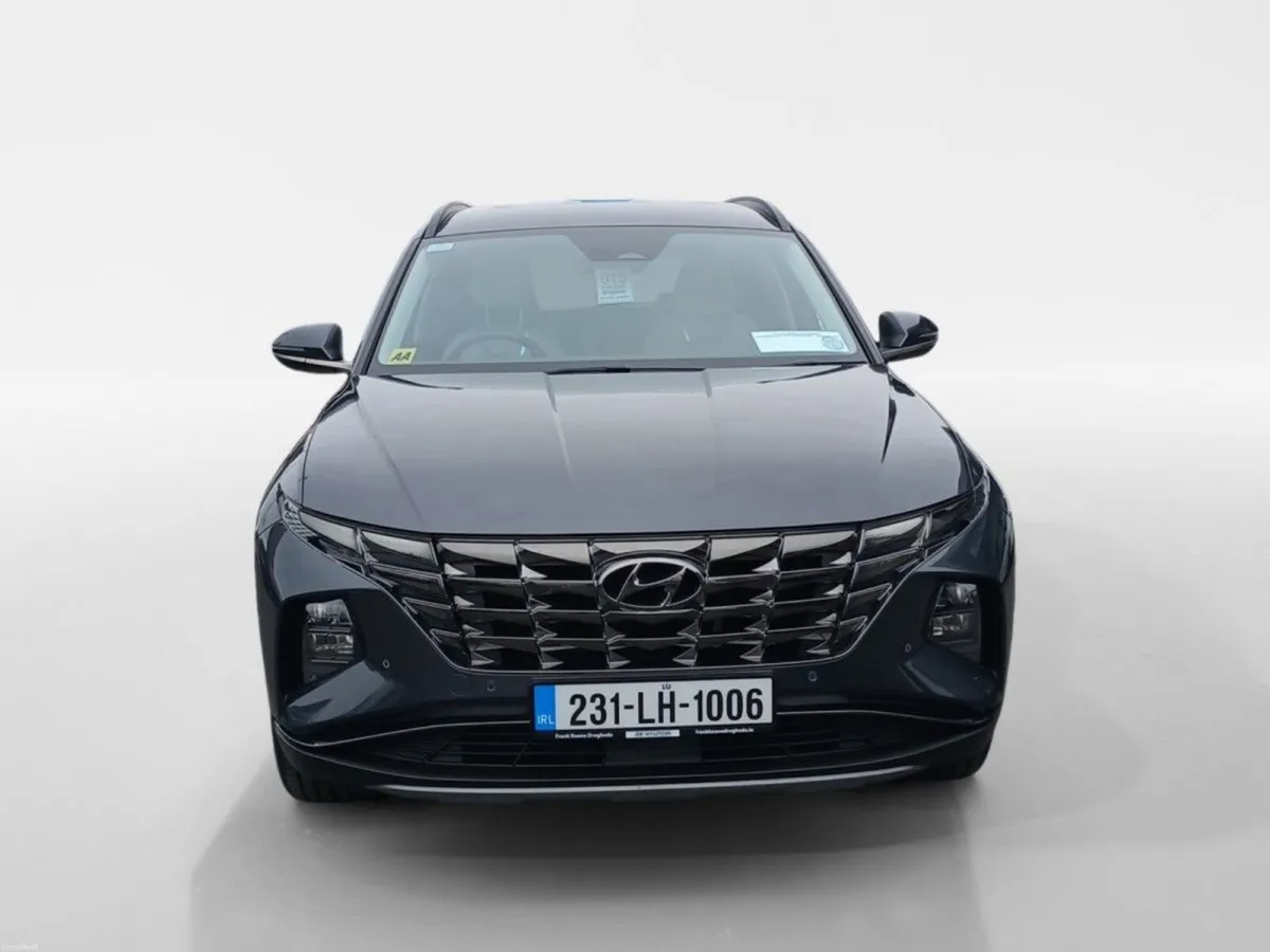 Hyundai Tucson 2WD Executive Plus - Image 4