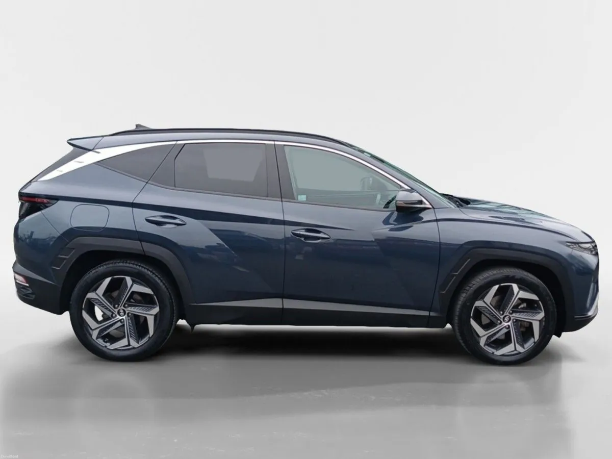 Hyundai Tucson 4WD Executive Plus PHEV Auto - Image 3