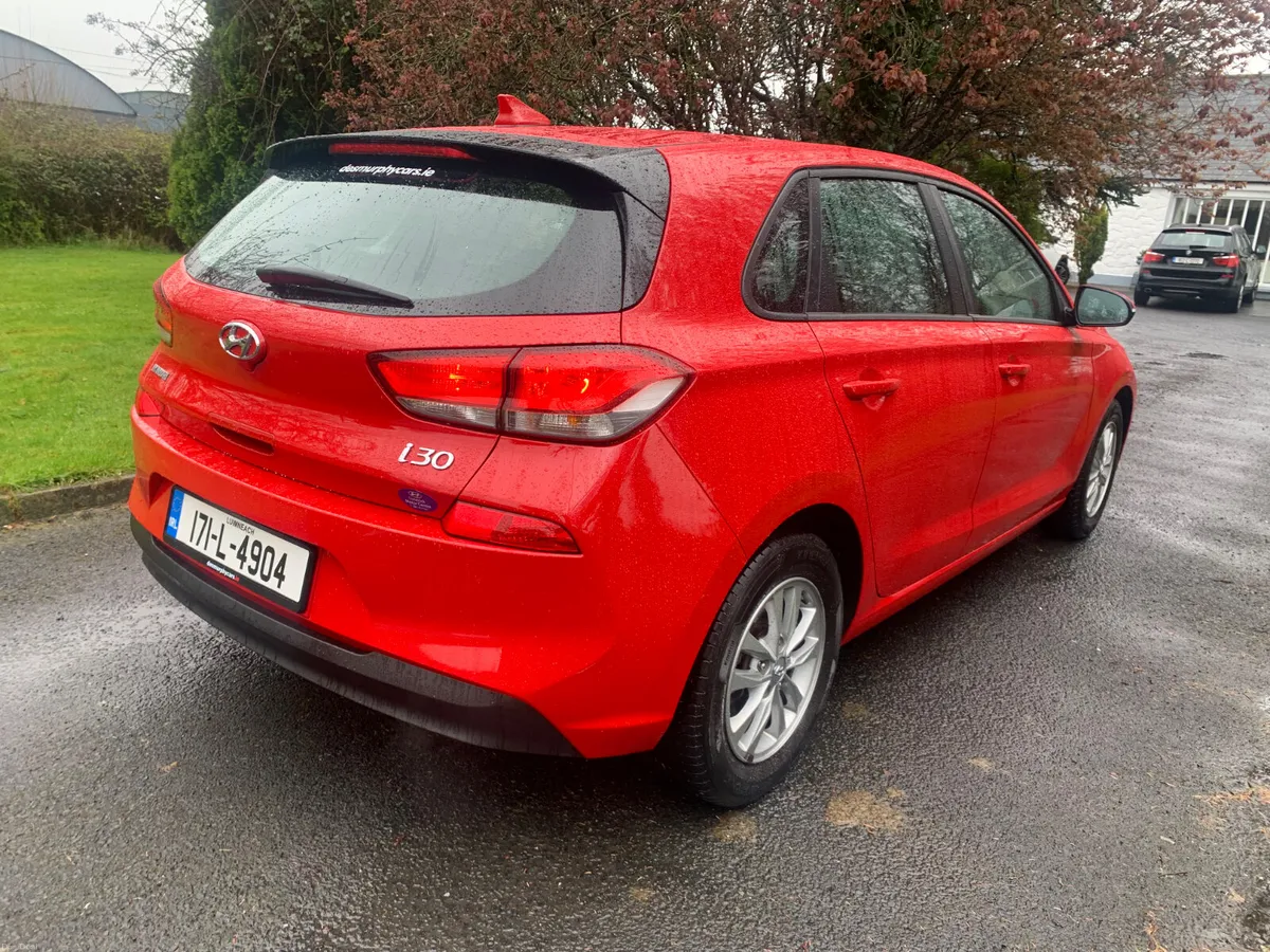 Hyundai i30 2017 1.0 Petrol - Image 4
