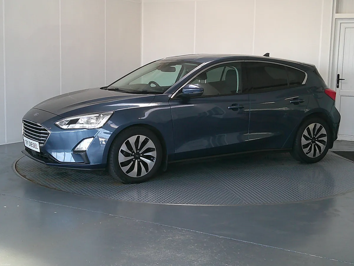 Ford Focus 2019 - Image 3