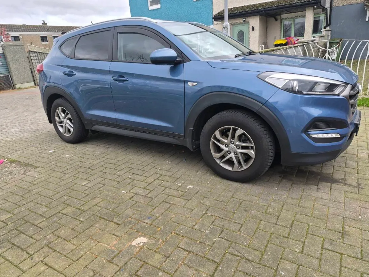 Hyundai tucson - Image 2