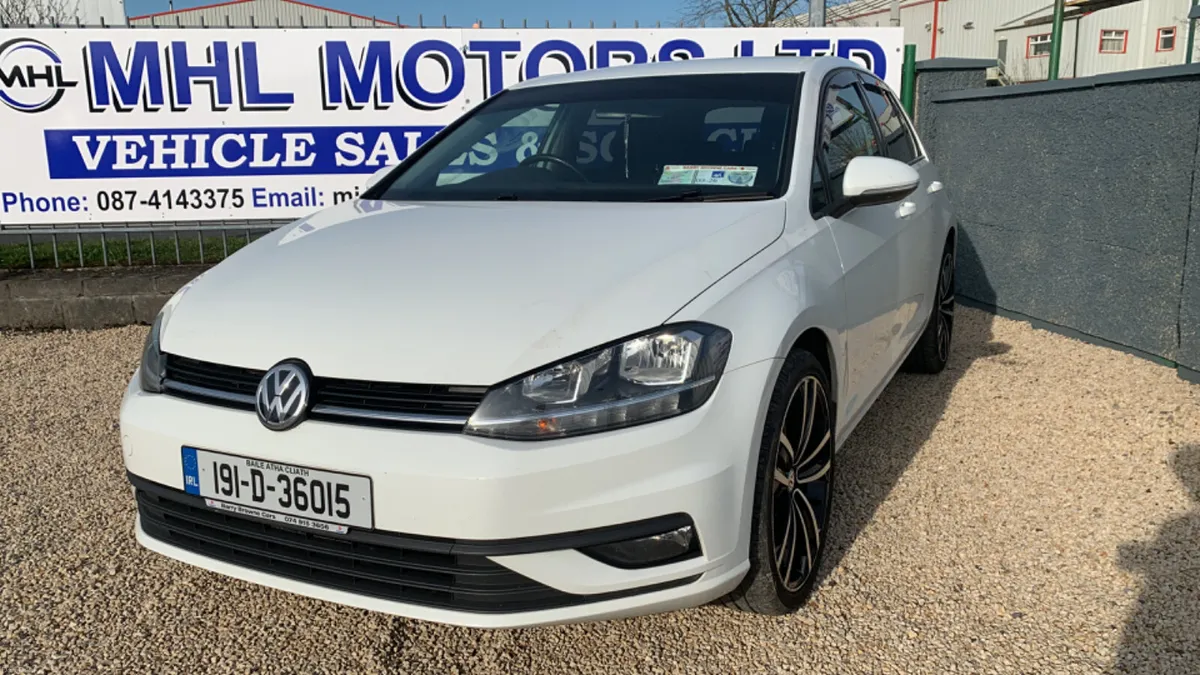 Volkswagen Golf 2019 Trendline  TDI - Image 2