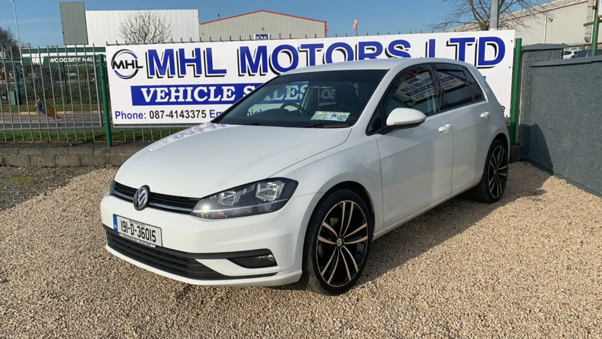 Volkswagen Golf 2019 Trendline  TDI - Image 3