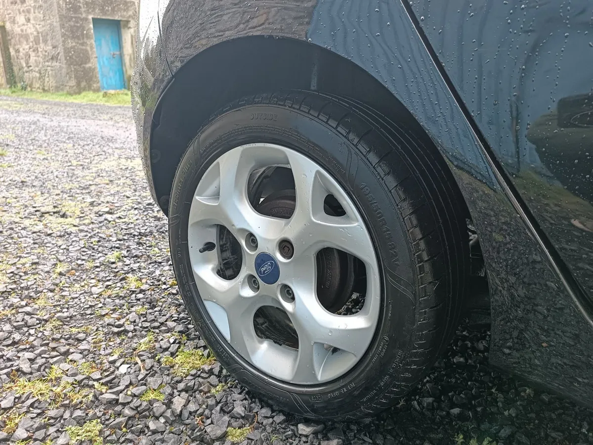 Ford Fiesta  New NCT - Image 3