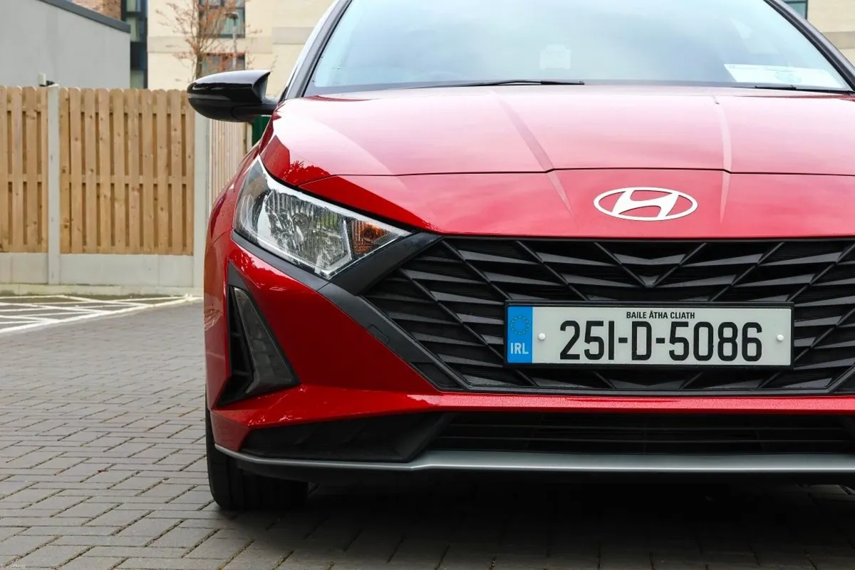 Hyundai i20 i20 Deluxe Plus - Image 3