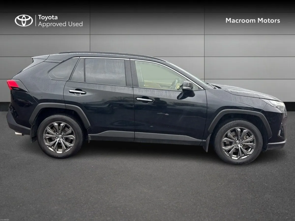 Toyota RAV4 RAV4 HYBRID PLATINUM FWD 4DR A - Image 3