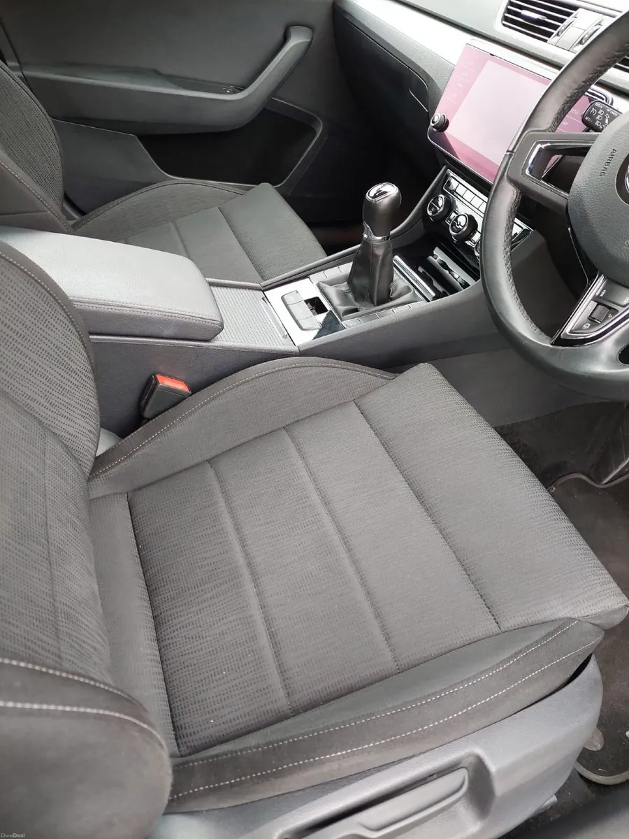 Skoda Superb 2019 - Image 4