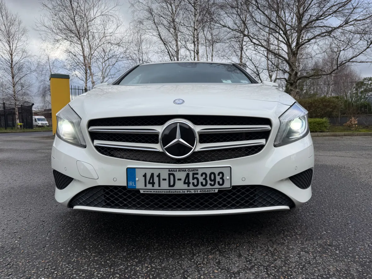 Mercedes-Benz A189 Automatic - Image 2