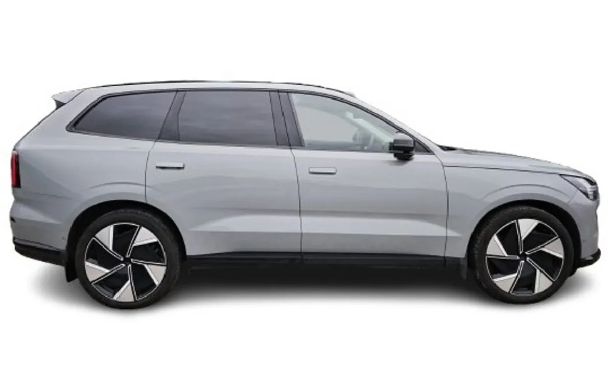 Volvo EX90 ULTRA TWIN LONG RANGE *TOP SPEC* €210 P - Image 3
