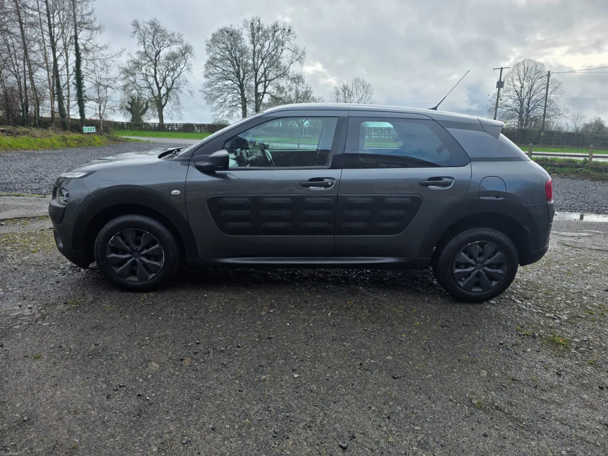 Citroen C4 Cactus ( new 2 year NCT today !!) - Image 4