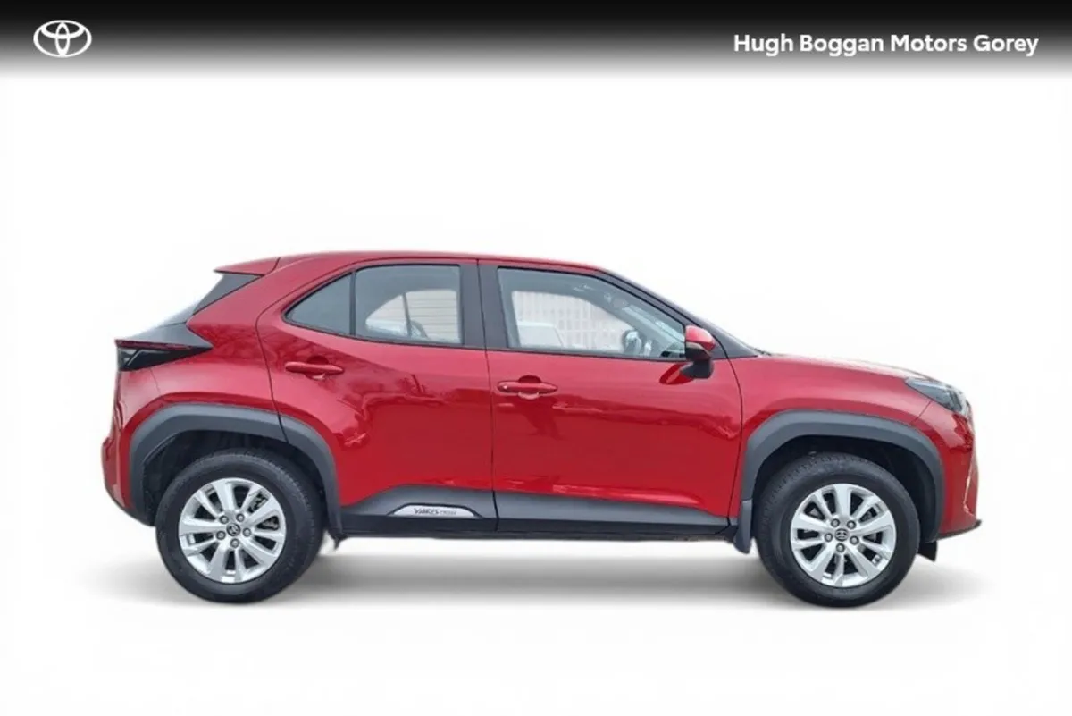 Toyota Yaris Cross LUNA 4DR AUTO - Image 3