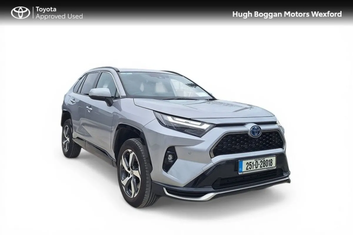 Toyota RAV4 PLUG-IN HYBRID SOL, 4 WHEEL DRIVE!! - Image 1