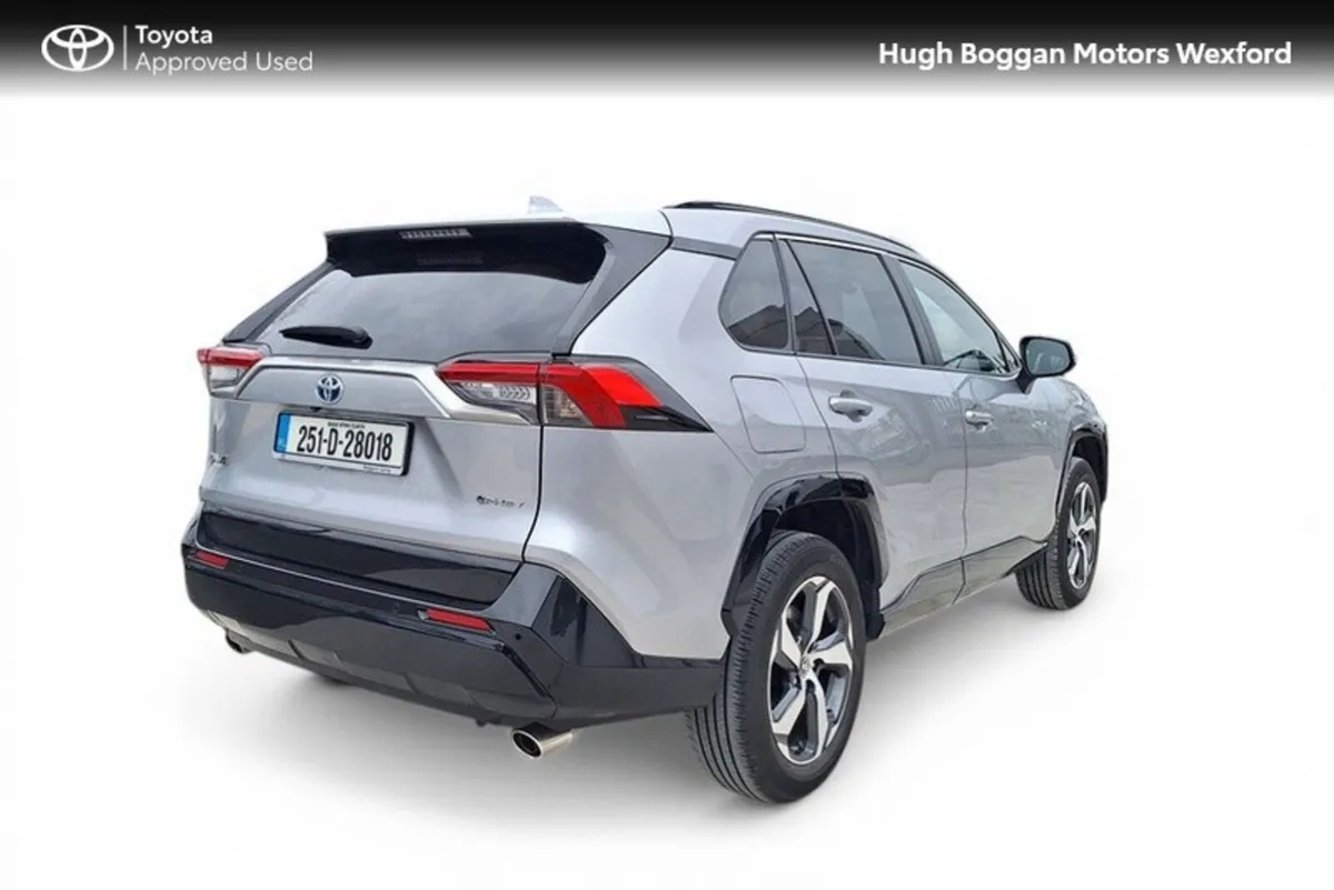 Toyota RAV4 PLUG-IN HYBRID SOL, 4 WHEEL DRIVE!! - Image 2
