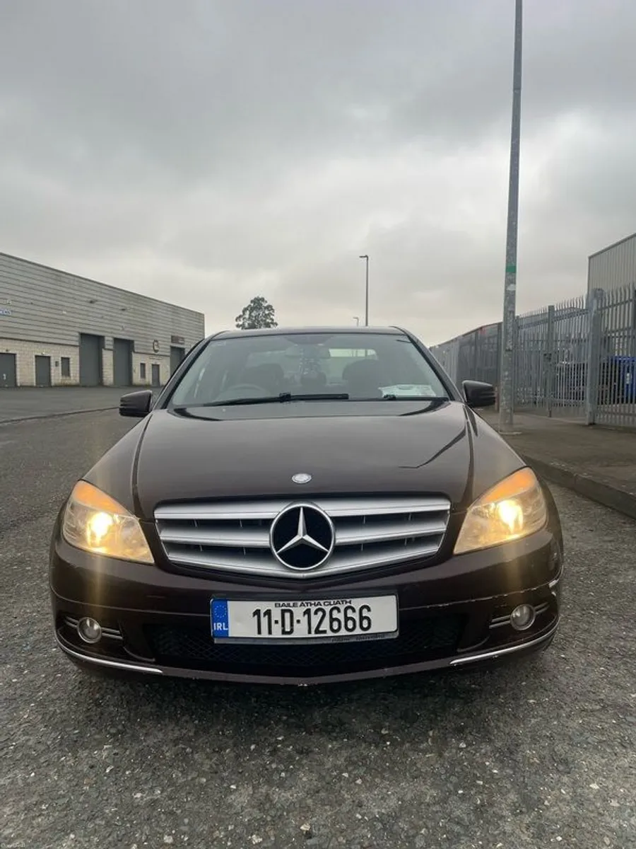 2011 Mercedes-benz C-class - Image 4