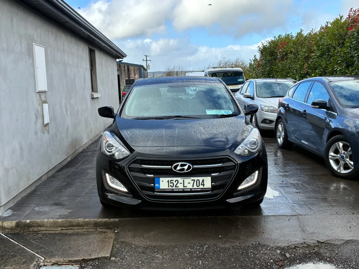 Hyundai i30 2015 - Image 2