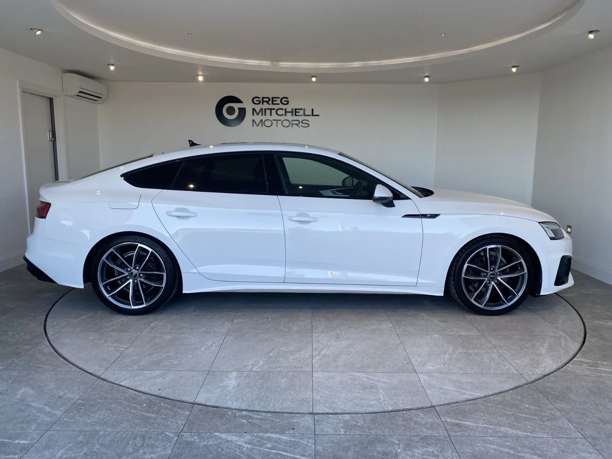 Audi A5 2022 - Image 4