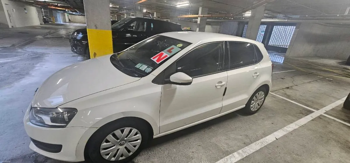 Volkswagen Polo 2012 - Image 2