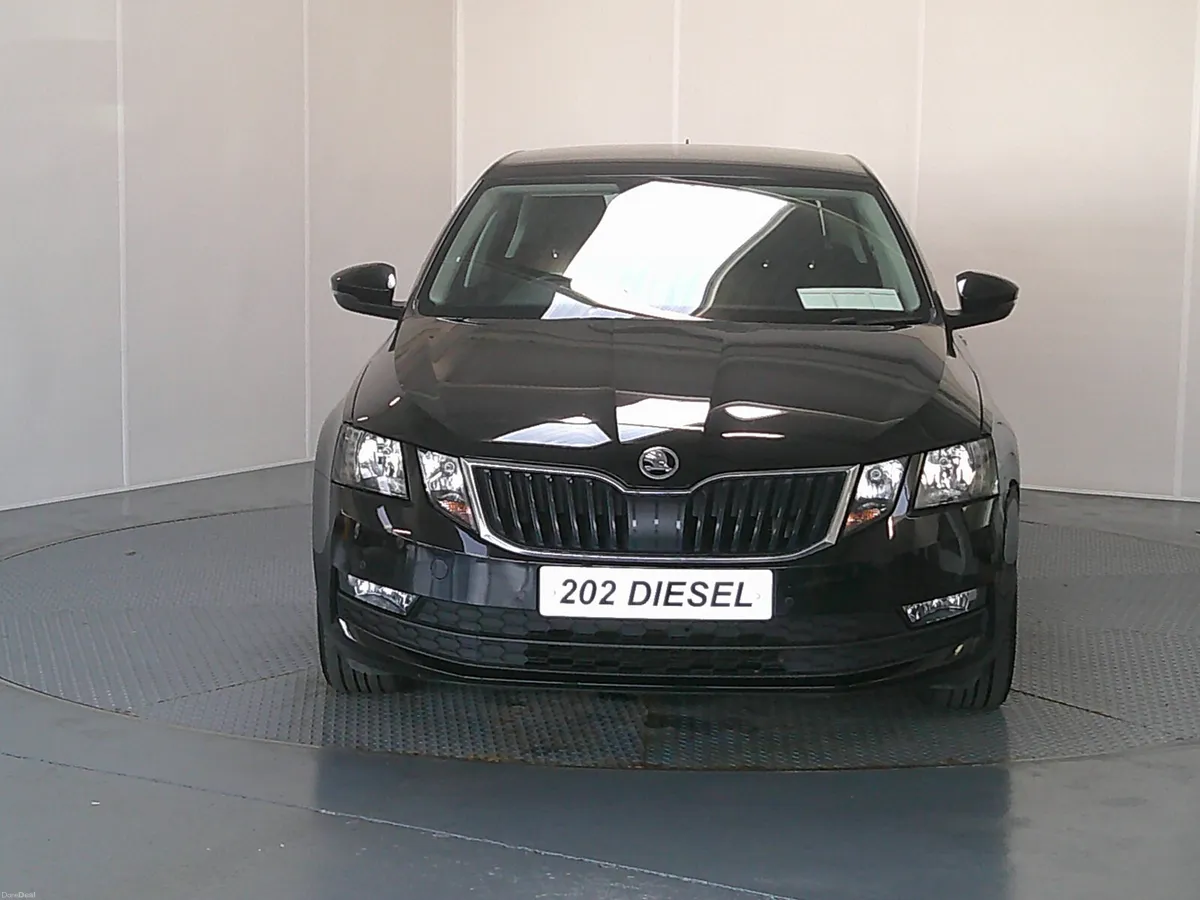 Skoda Octavia 2020 - Image 2