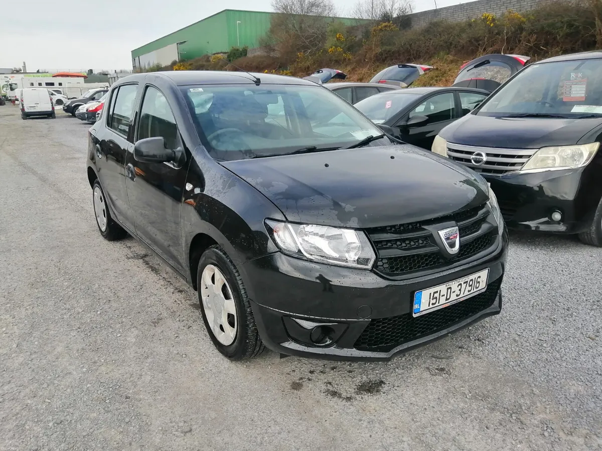 2015 Dacia Sandero - Image 1