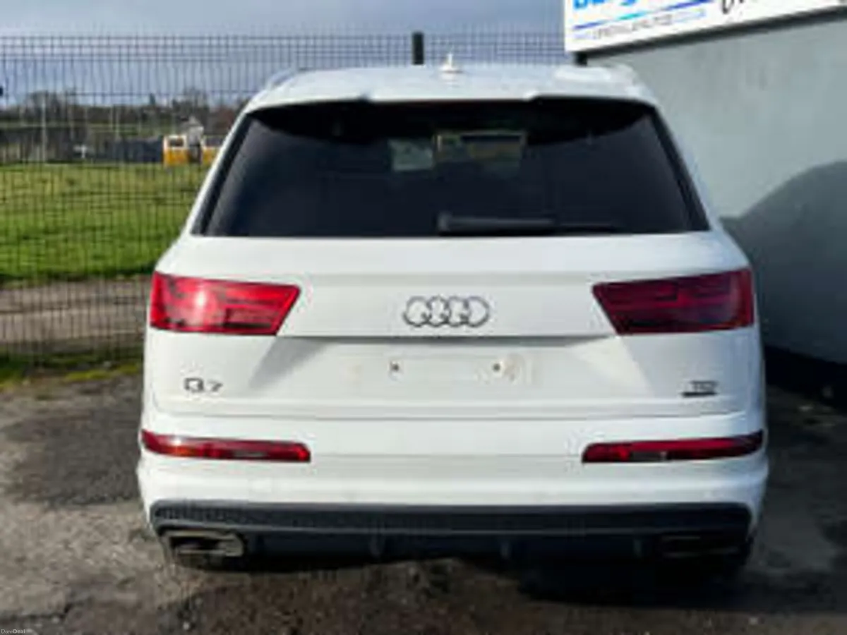 AUDI Q7 3.0 Q7 S Line TDI Quattro Auto 4WD 5dr - Image 5