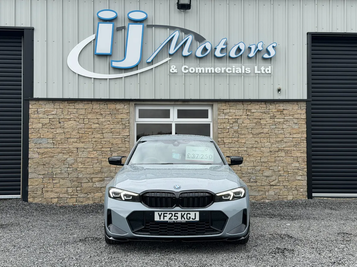 '25 BMW 330E 2.0 T 22.3 KWH M SPORT SALOON - Image 2