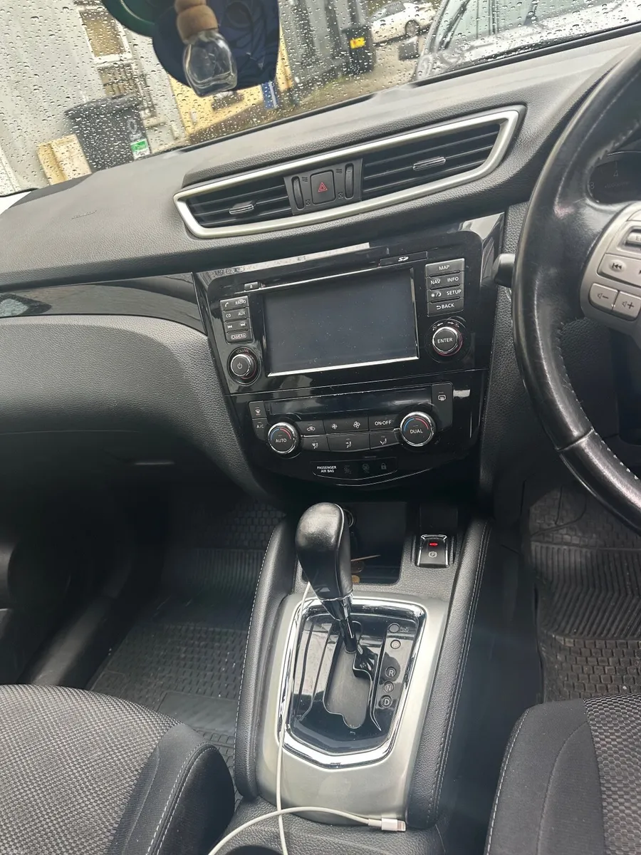 Nissan Qashqai 2015 - Image 3
