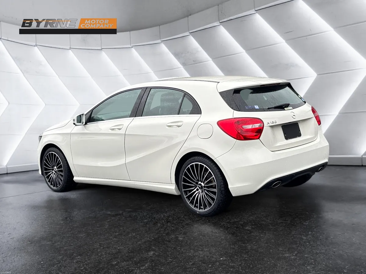 MERCEDES A180 AUTO 2014 - Image 3