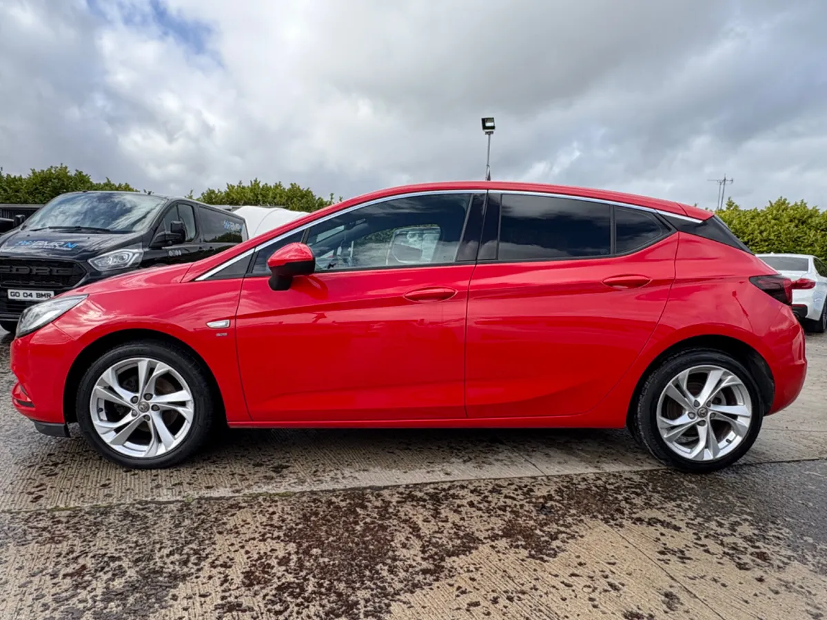 2017 VAUXHALL ASTRA 1.6 CDTI SRI - Image 4