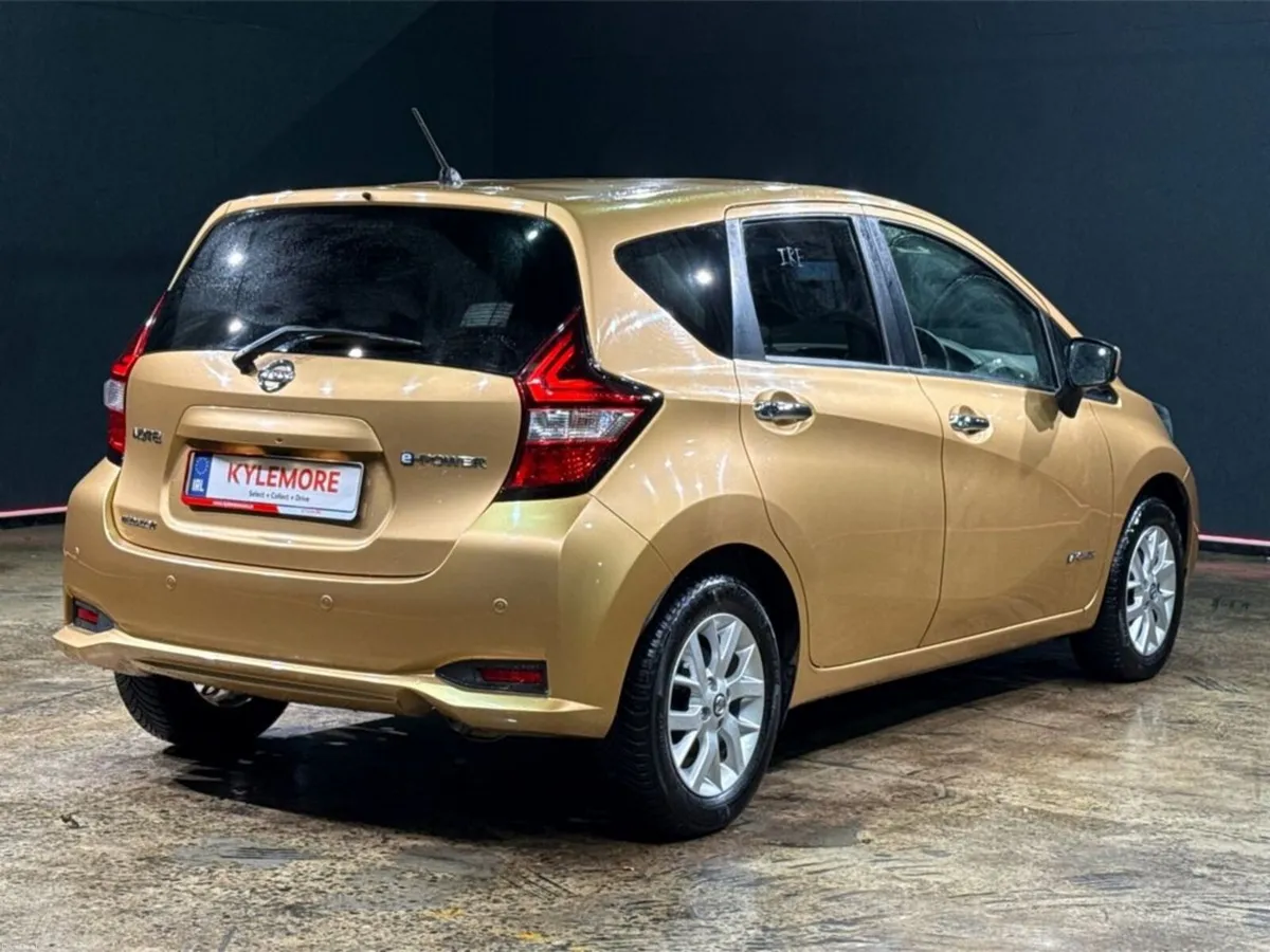 Nissan Note MEDALIST EDITION - BLACK HALF LEATHER - Image 4