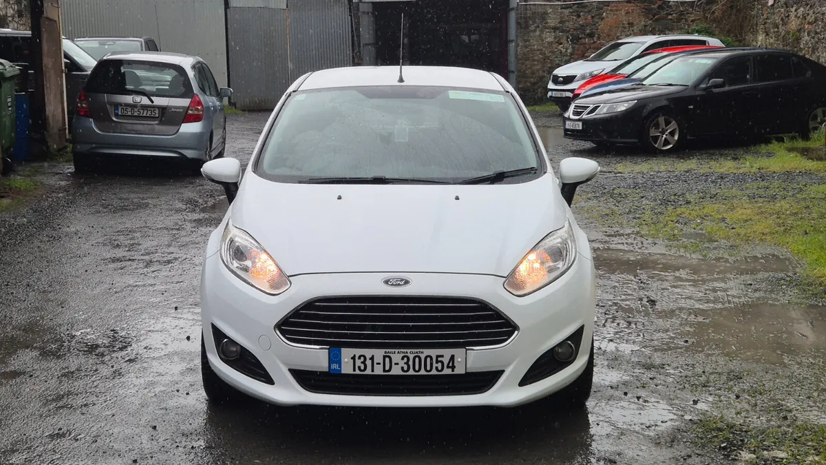 Ford Fiesta Zetec 1.6TDCi 95HP 5Dr - Image 2