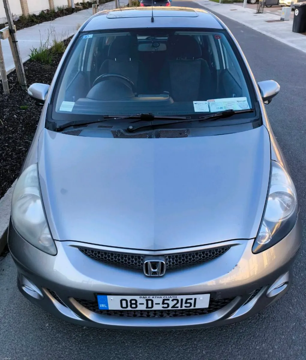 Honda Jazz/Fit Automatic Hi-spec Sunroof - Image 3