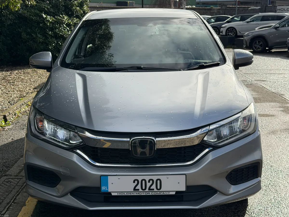 2020 Honda Grace..KEYLESS..REAR CAMERA..2 KEYS - Image 4