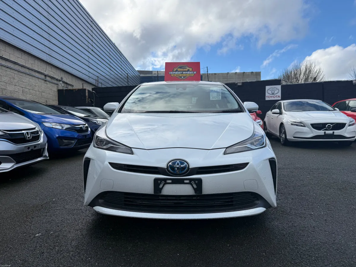 2022 Toyota Prius 1.8 Hybrid - Image 1
