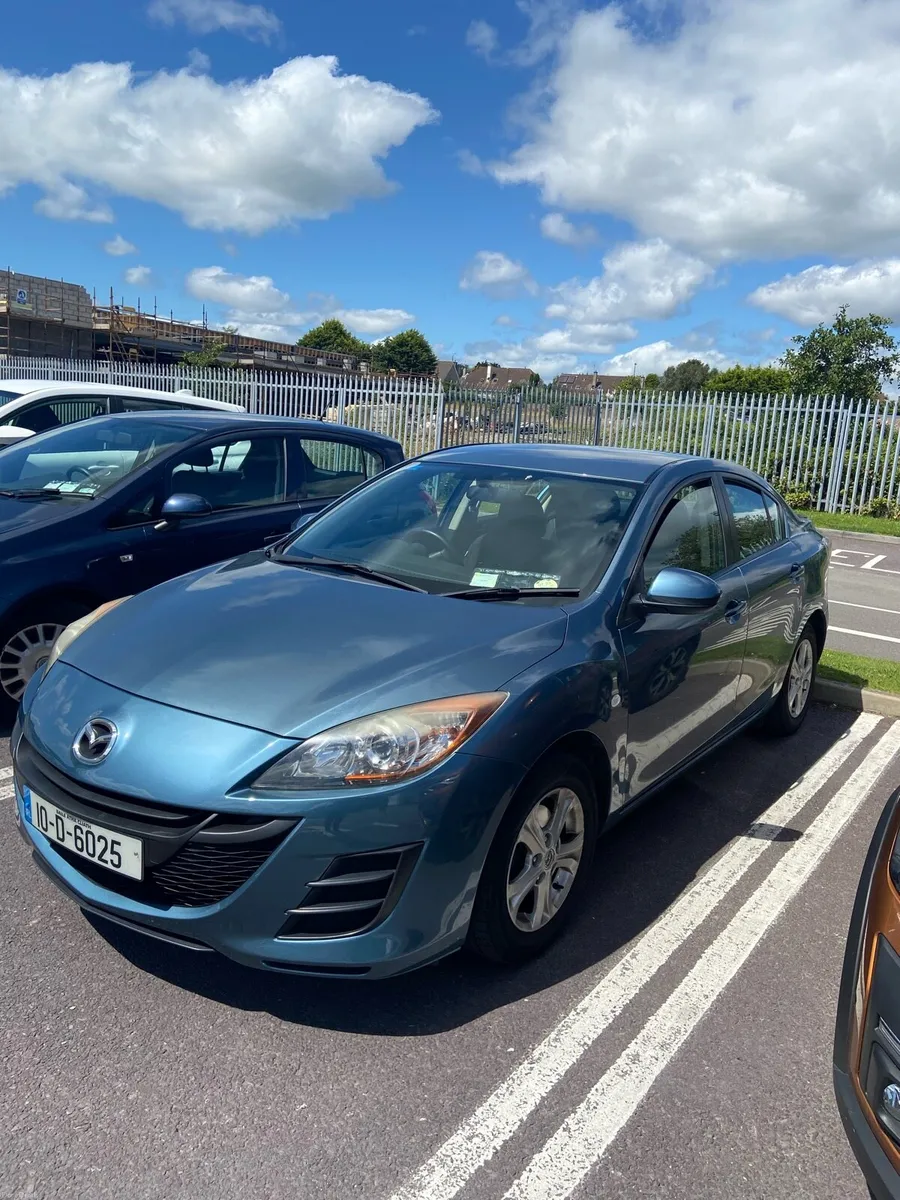 Mazda 3 2010 - Image 1