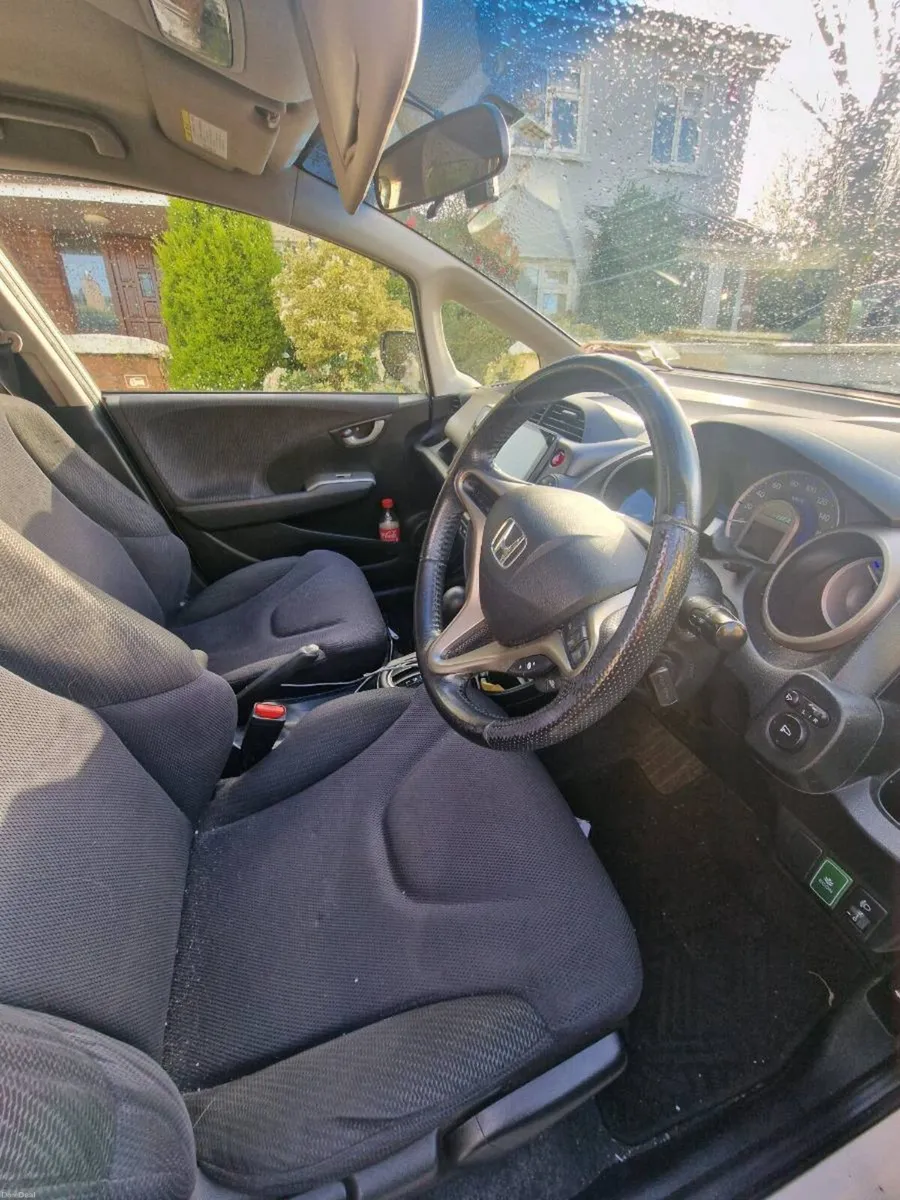 Honda Fit 2012 - Image 4