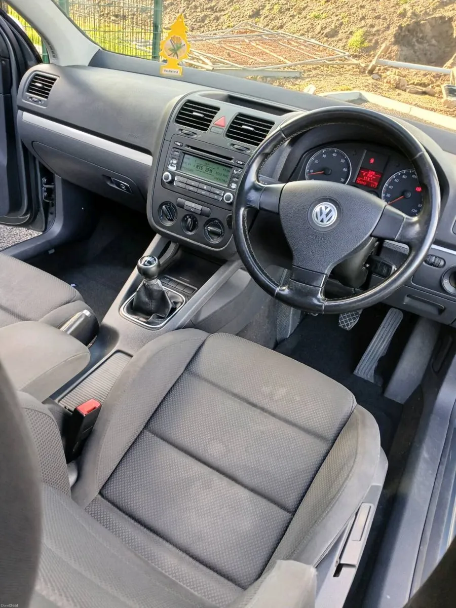 MK5 SPORT SUNROOF 15 MONTHS NCT HIGH SPEC - Image 3