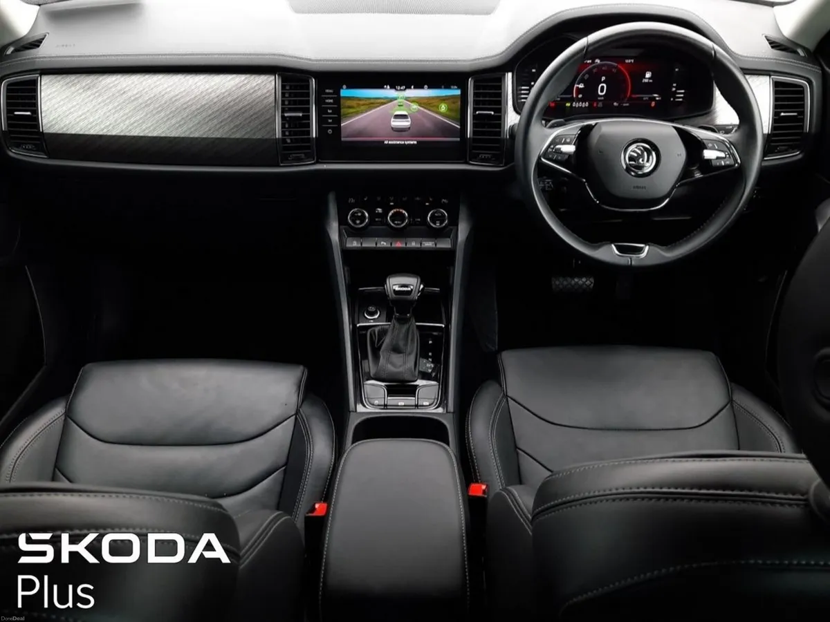Skoda Kodiaq **FULL LEATHER**SAT-NAV**HEATED SEATS - Image 2