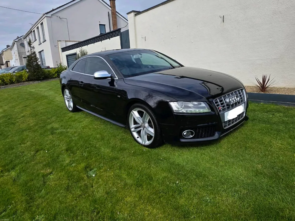 Audi S5 4.2 V8 2011 - Image 1