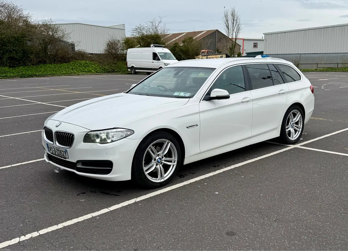 BMW 520D SE AUTO F11 - Image 2