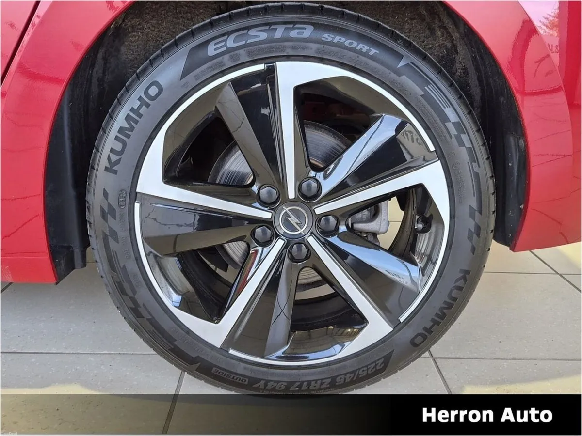 Opel Astra 1 OWNER | HIGH SPEC - Image 4