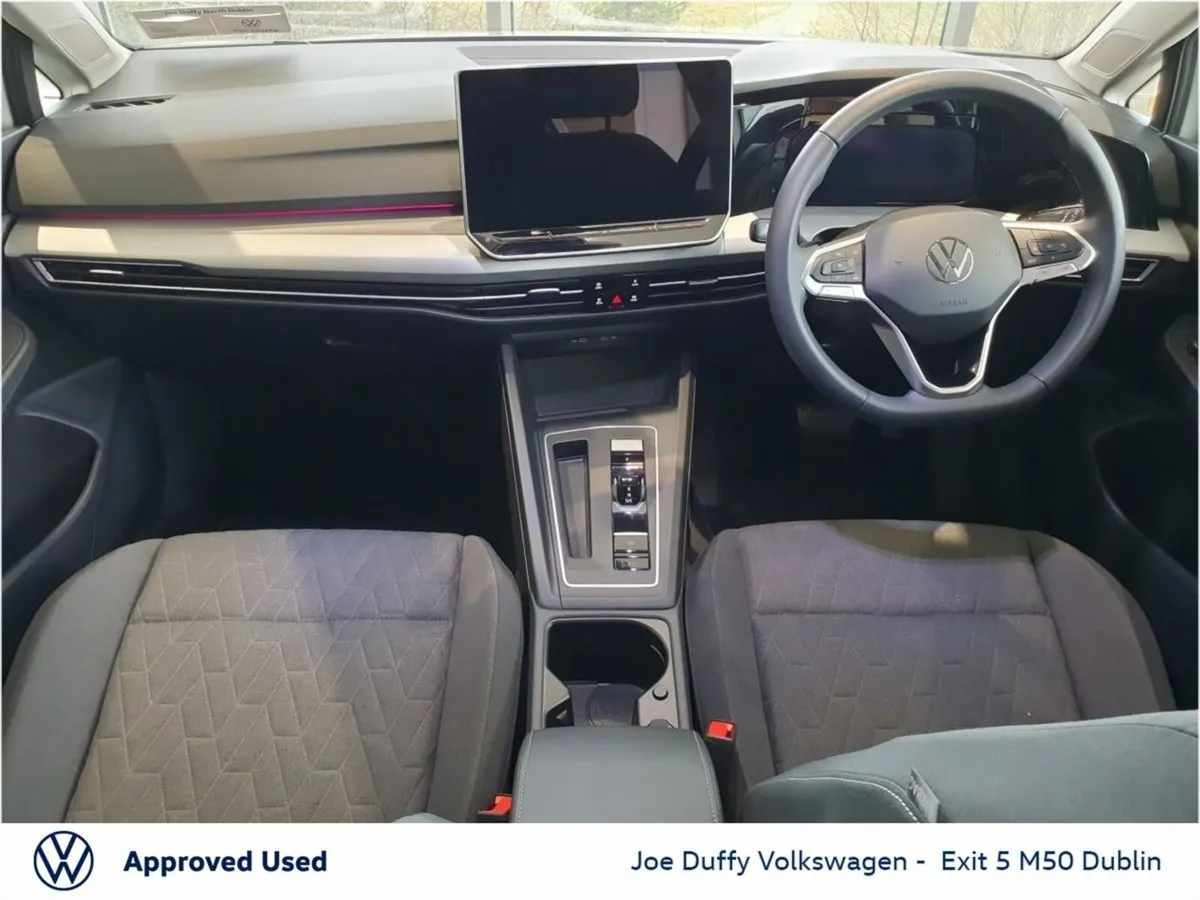 Volkswagen Golf EDITION 75 PHEV 1.5 TSI 150HP - Image 2