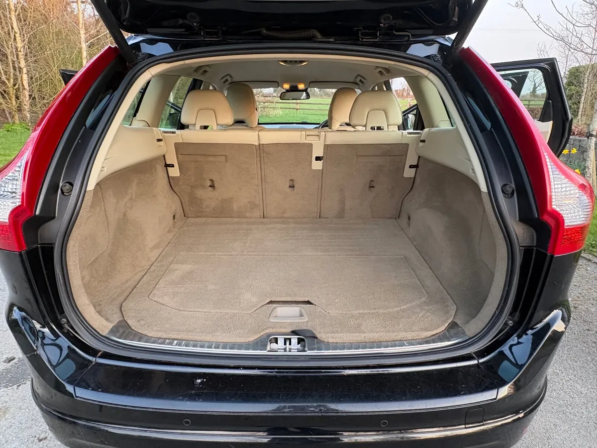 Volvo XC60 2014 - Image 2