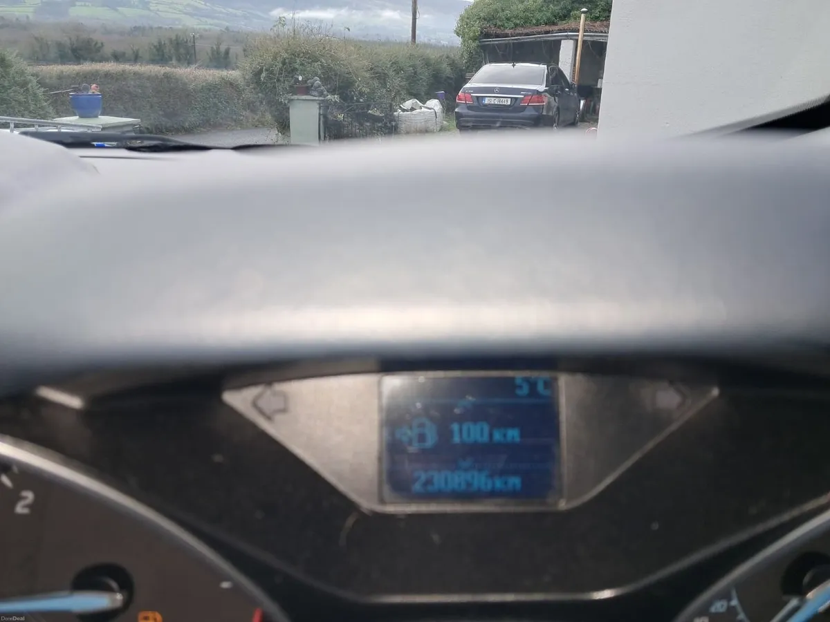 Ford Grand C-Max 2012 - Image 4