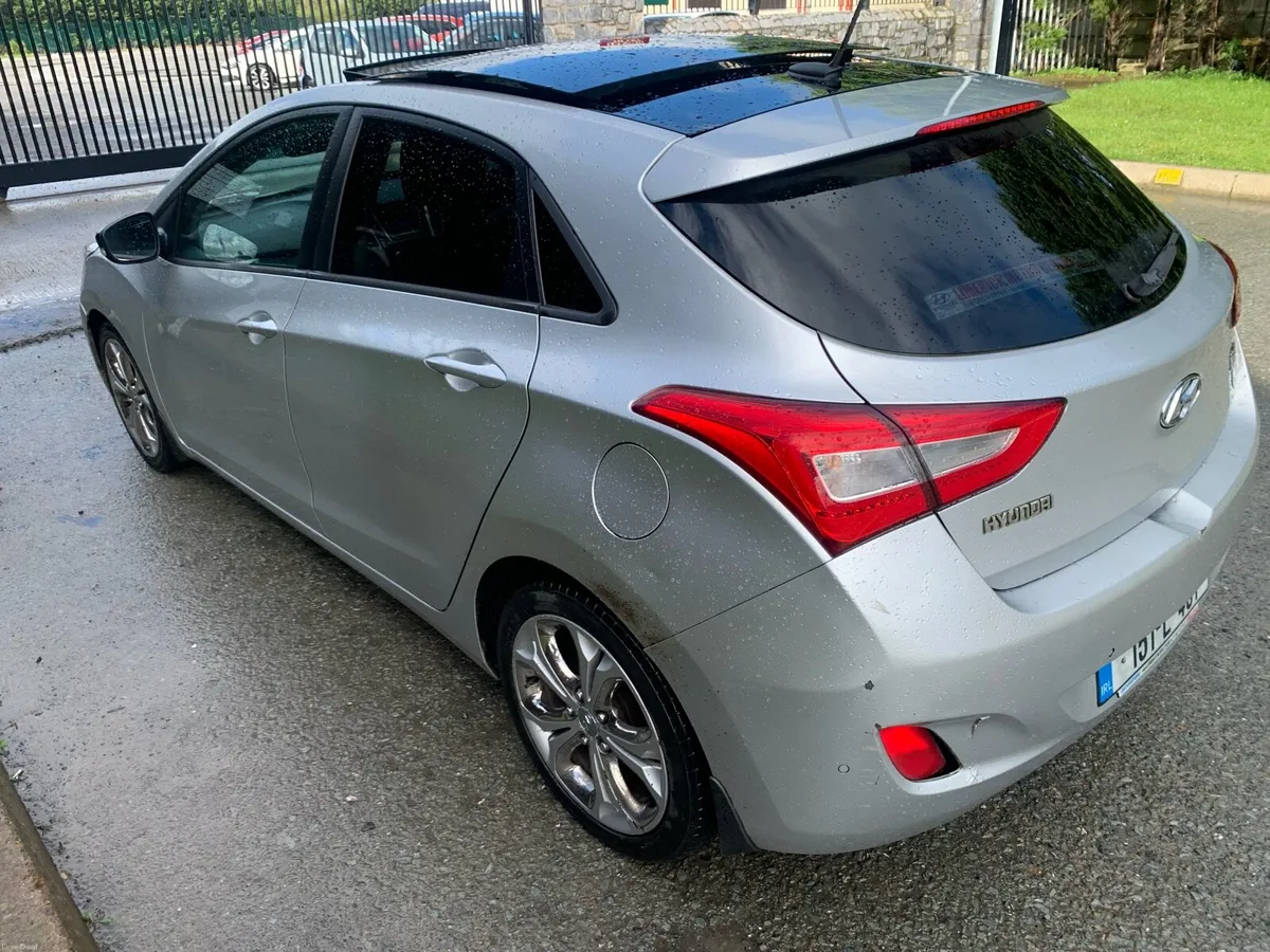 2015 Hyundai i30 diesel, Nctd 5/26, Taxed 6/26 - Image 3