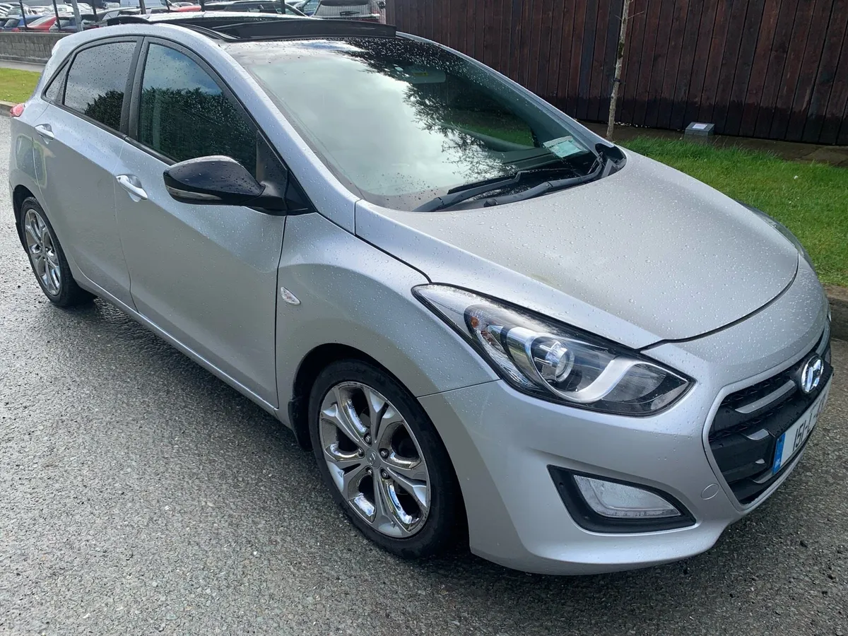 2015 Hyundai i30 diesel, Nctd 5/26, Taxed 6/26 - Image 1