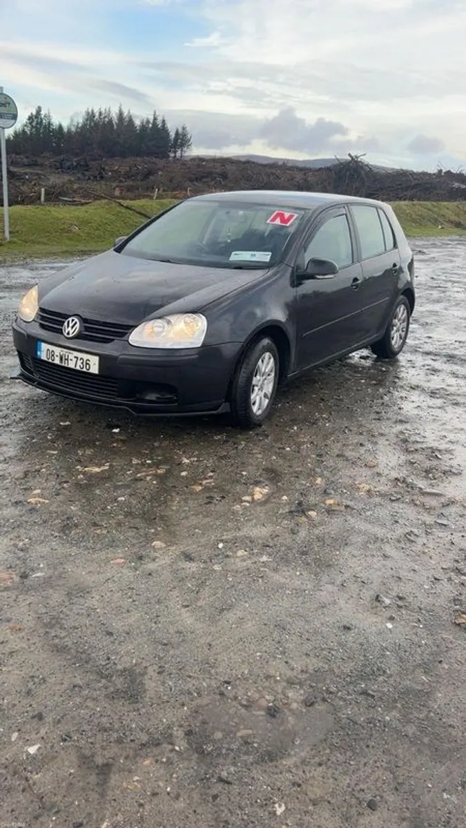 2008 Volkswagen Golf - Image 1