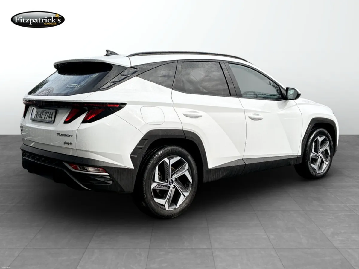 Hyundai Tucson Executive 1.6 Plug-In Hybrid - Image 4